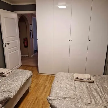 Hotel Pen Og Stor Enebolig I Bergen